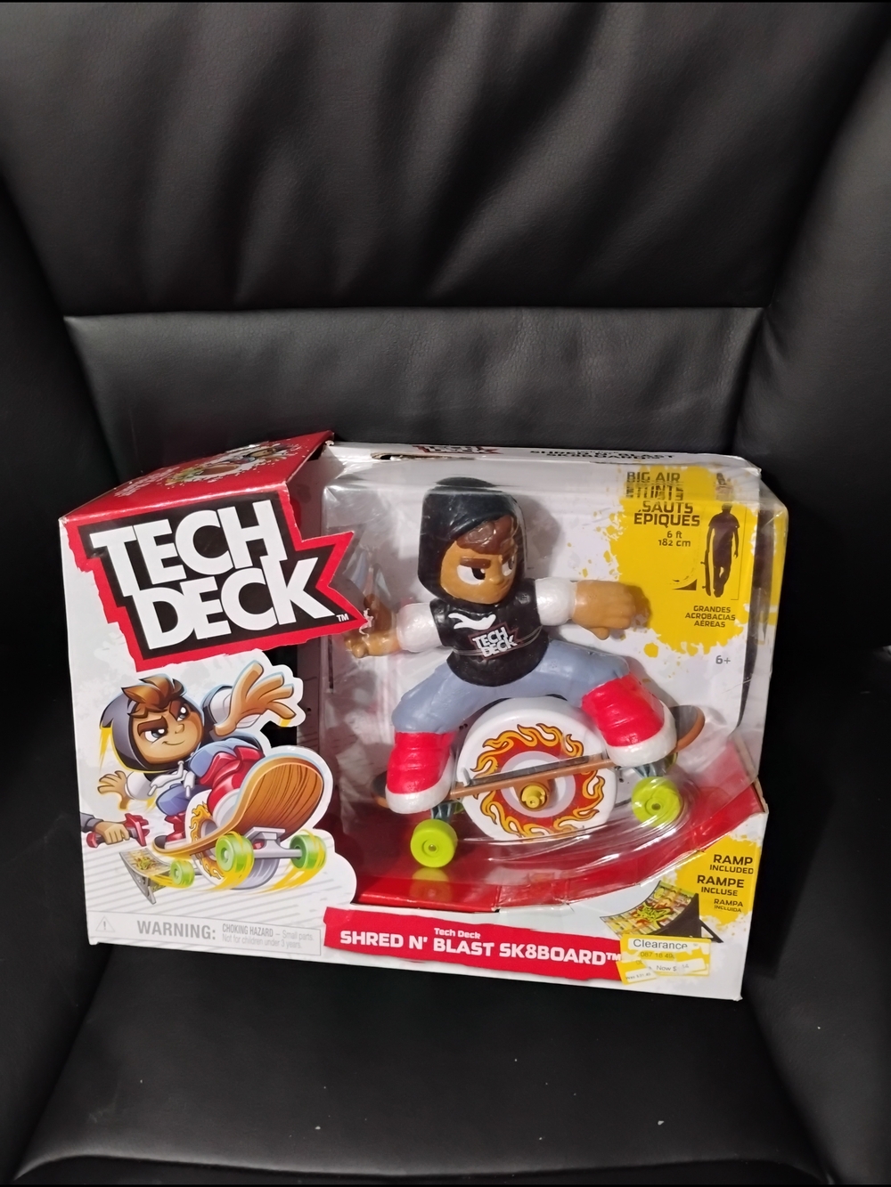 Tech Deck Shred N' Blast Skateboard Playset - Black & Red